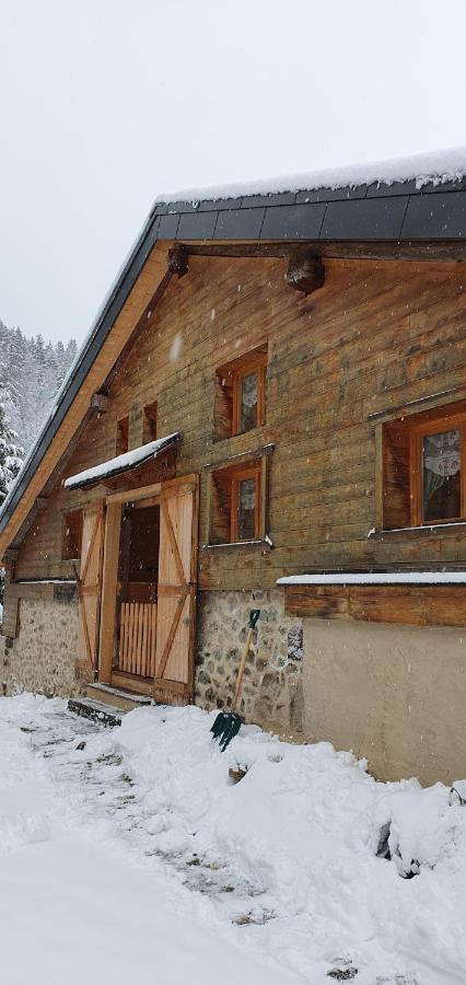 Ferme Savoyarde Renovee 2 Chambres Les Carroz d'Araches Luaran gambar